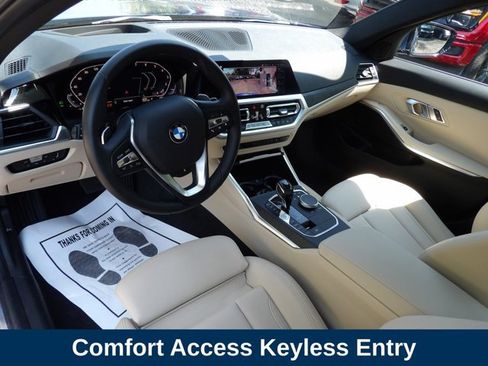 Used 2021 BMW 330i xDrive Sedan w/ Premium Package AWD/4WD image 9