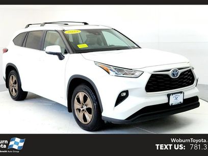 Used 2023 Toyota Highlander Bronze Edition