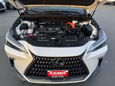 Used 2025 Lexus NX 350h AWD w/ Premium Package image 8