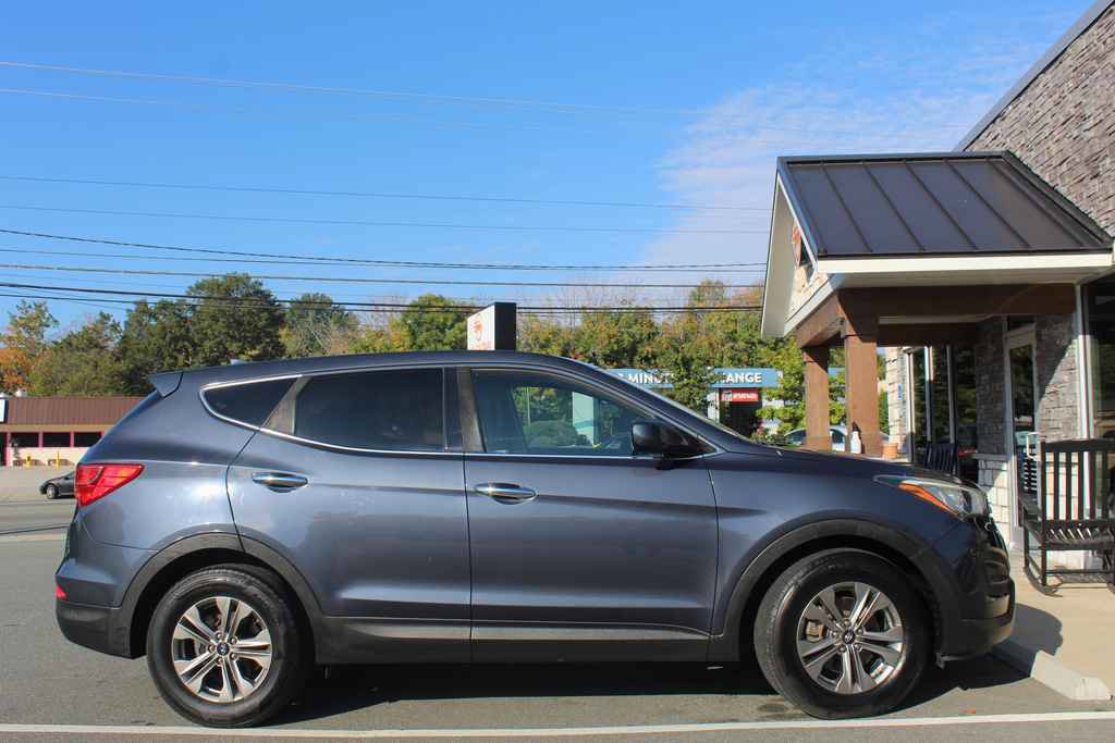 Used 2016 Hyundai Santa Fe Sport AWD/4WD image 4