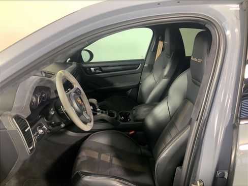Used 2022 Porsche Cayenne Turbo GT AWD/4WD image 5