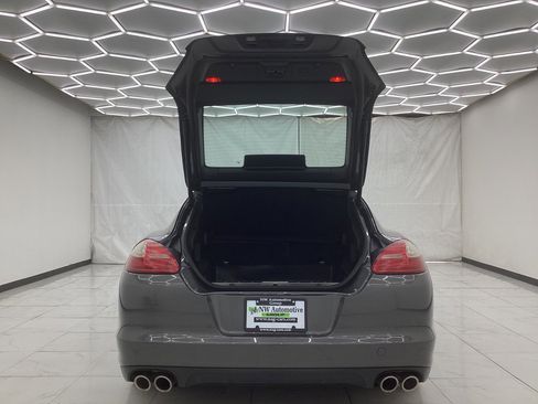 Used 2013 Porsche Panamera S image 43