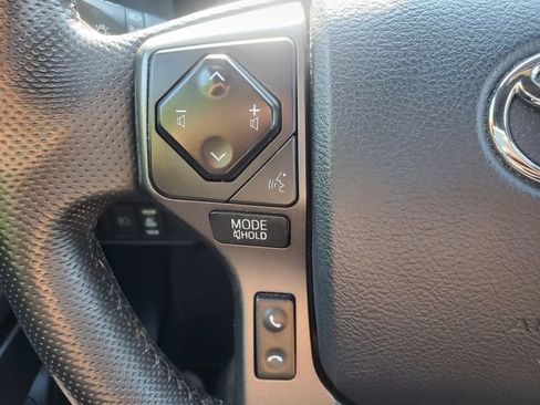 Used 2020 Toyota Tacoma TRD Sport w/ TRD Premium Sport Package AWD/4WD image 23