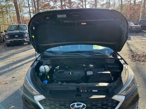 Used 2020 Hyundai Tucson SE w/ Cargo Package image 12