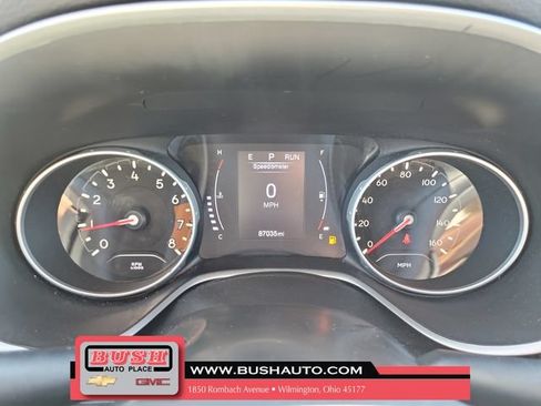 Used 2018 Jeep Compass Latitude w/ Cold Weather Group FWD image 30