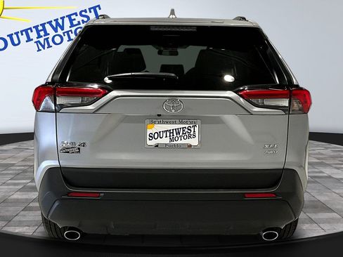 Used 2025 Toyota RAV4 XLE AWD/4WD image 6