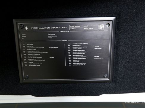 Used 2022 Ferrari Roma RWD image 25