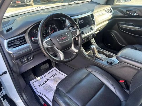 Used 2018 GMC Acadia SLT AWD/4WD image 2