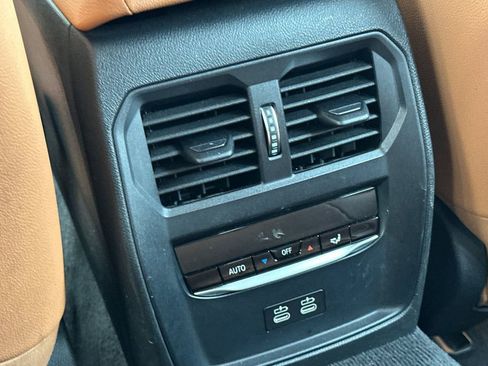 Used 2023 BMW i4 eDrive35 w/ Premium Package image 13