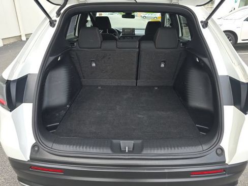 Used 2024 Honda HR-V Sport image 9