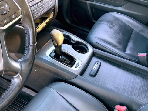 Used 2020 Honda Pilot EX-L image 16