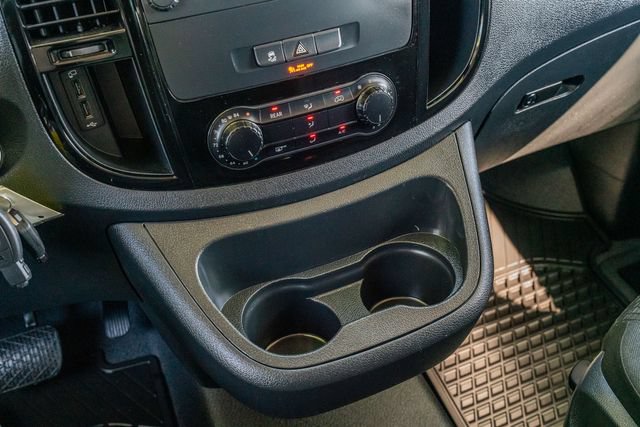 Used 2021 Mercedes-Benz Metris Passenger image 29