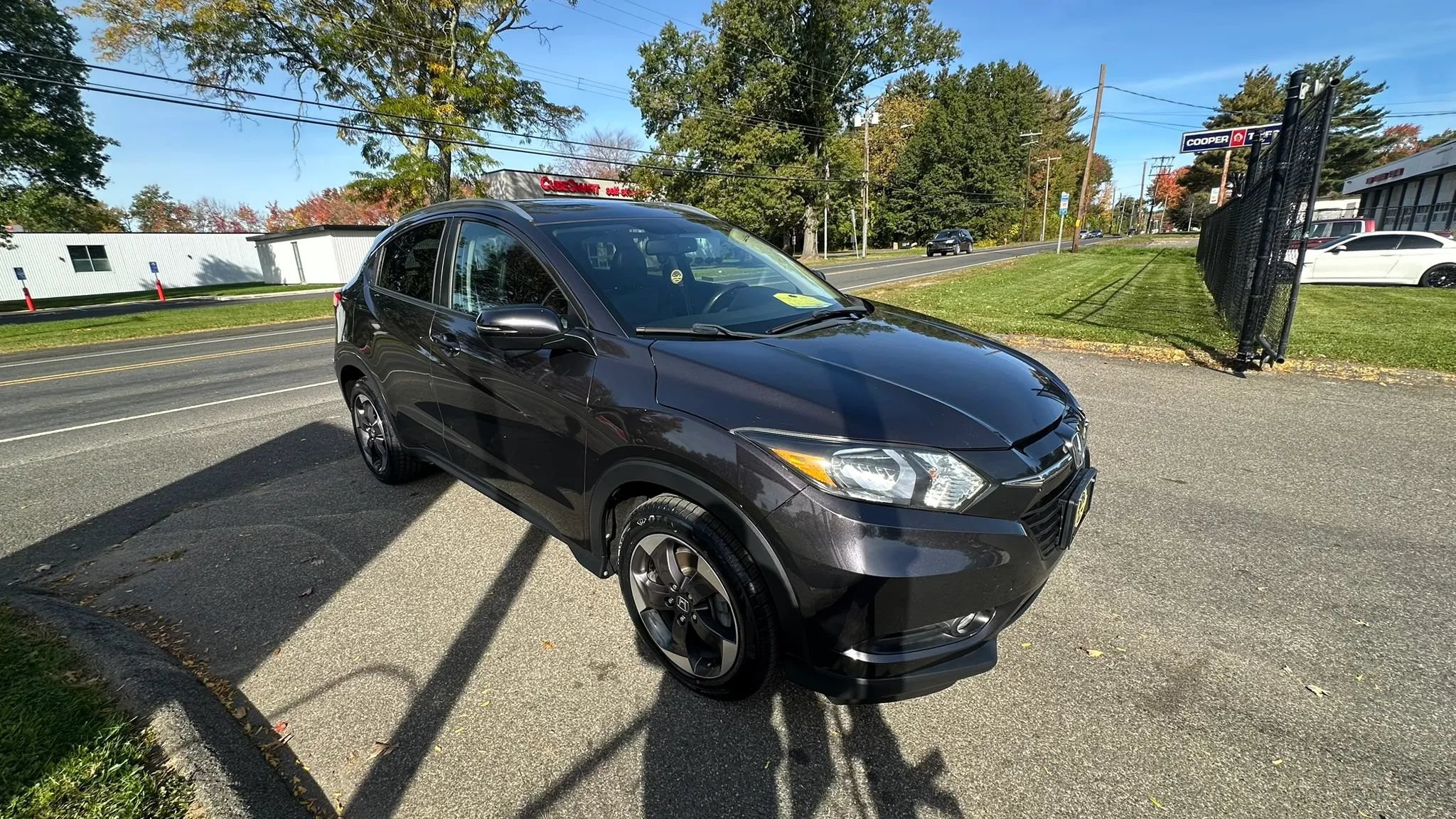 Used 2018 Honda HR-V EX-L image 3