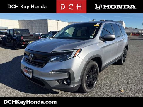 Certified 2022 Honda Pilot Special Edition image 1