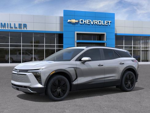 New 2026 Chevrolet Blazer EV LT image 38