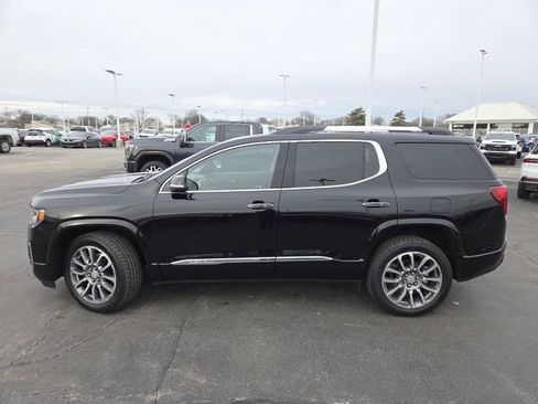 Used 2023 GMC Acadia Denali w/ Denali Technology Package image 26