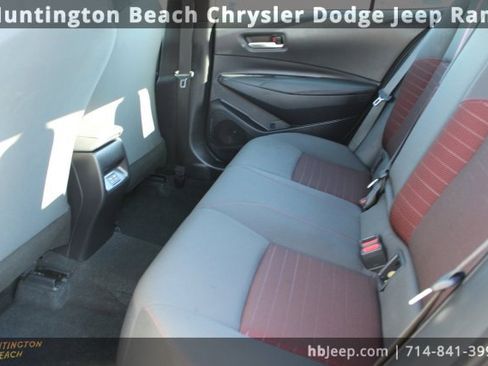 Used 2025 Toyota Corolla SE image 31