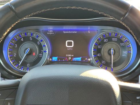 Used 2018 Chrysler 300 S w/ 300S Alloy Package image 27