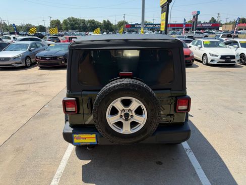 Used 2021 Jeep Wrangler Sport AWD/4WD image 6