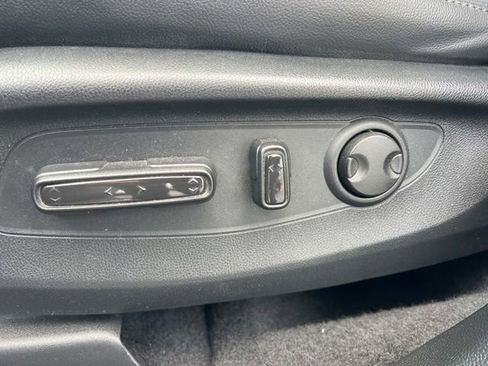 Used 2023 Honda CR-V EX-L image 29