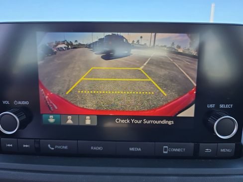 Certified 2025 Honda Accord LX image 18