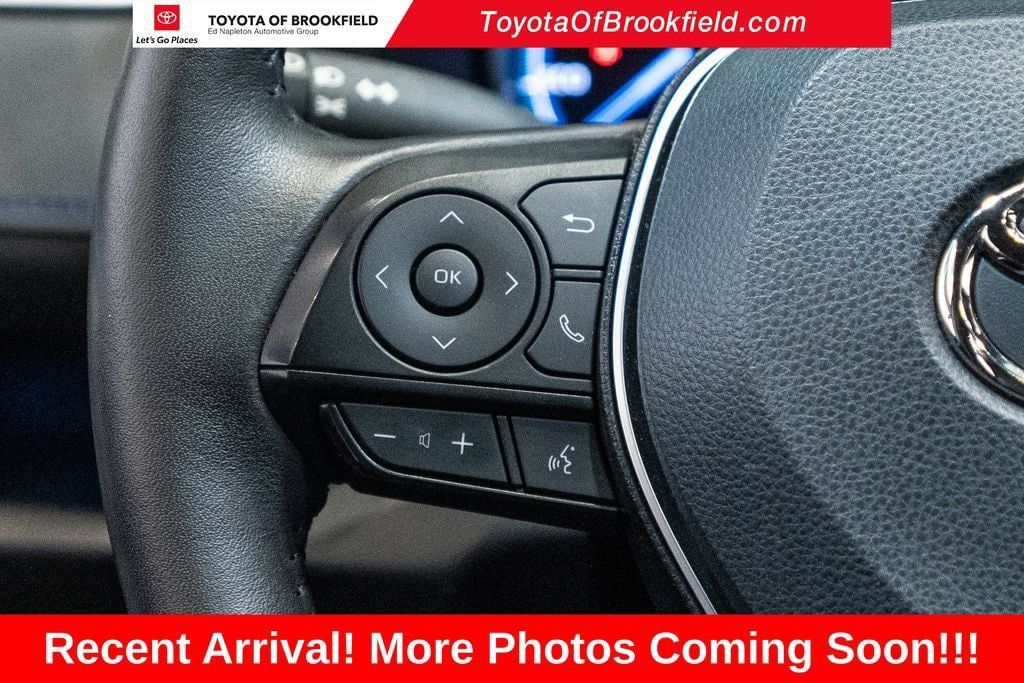 Certified 2024 Toyota RAV4 XSE w/ Weather Package AWD/4WD image 17