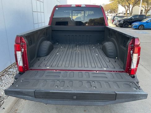 Used 2018 Ford F250 Lariat w/ Lariat Ultimate Package image 27