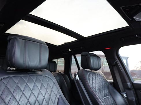 Used 2020 Land Rover Range Rover SV Autobiography Dynamic image 71