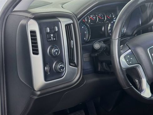 Used 2018 GMC Sierra 1500 SLE w/ Suspension Package, Off-Road AWD/4WD image 11