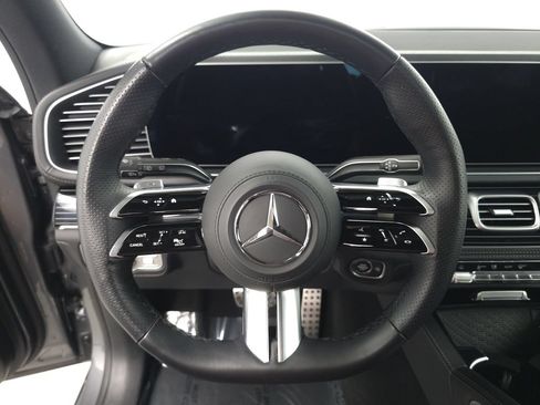 Certified 2025 Mercedes-Benz GLS 450 4MATIC image 12