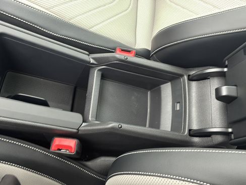 New 2026 Volkswagen Tiguan SE AWD/4WD image 40
