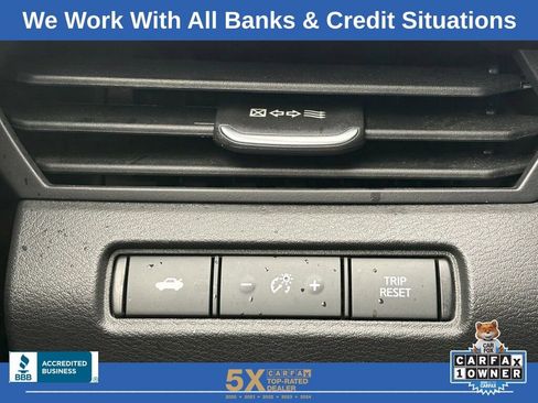 Used 2025 Nissan Altima 2.5 SV image 24