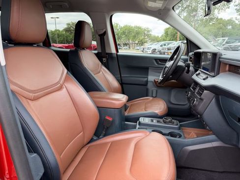 Used 2023 Ford Maverick Lariat w/ Lariat Luxury Package FWD image 17