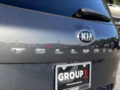 Used 2020 Kia Telluride S FWD image 30