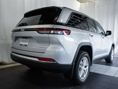 New 2026 Jeep Grand Cherokee Laredo X AWD/4WD image 4