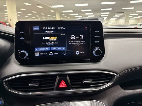 Used 2022 Hyundai Santa Fe SEL w/ Convenience Package image 19