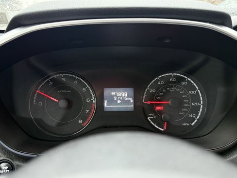 Used 2021 Subaru Crosstrek 2.0i Premium image 17