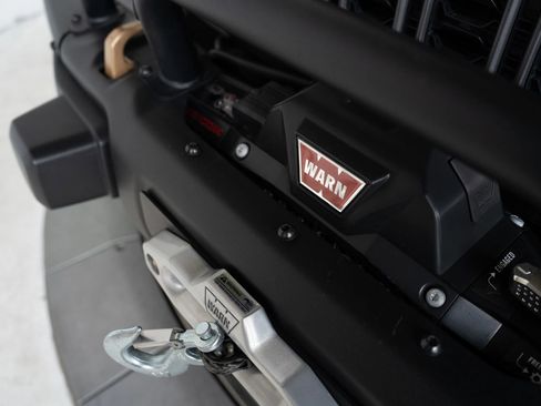 Used 2023 Jeep Wrangler Unlimited Rubicon 392 image 91