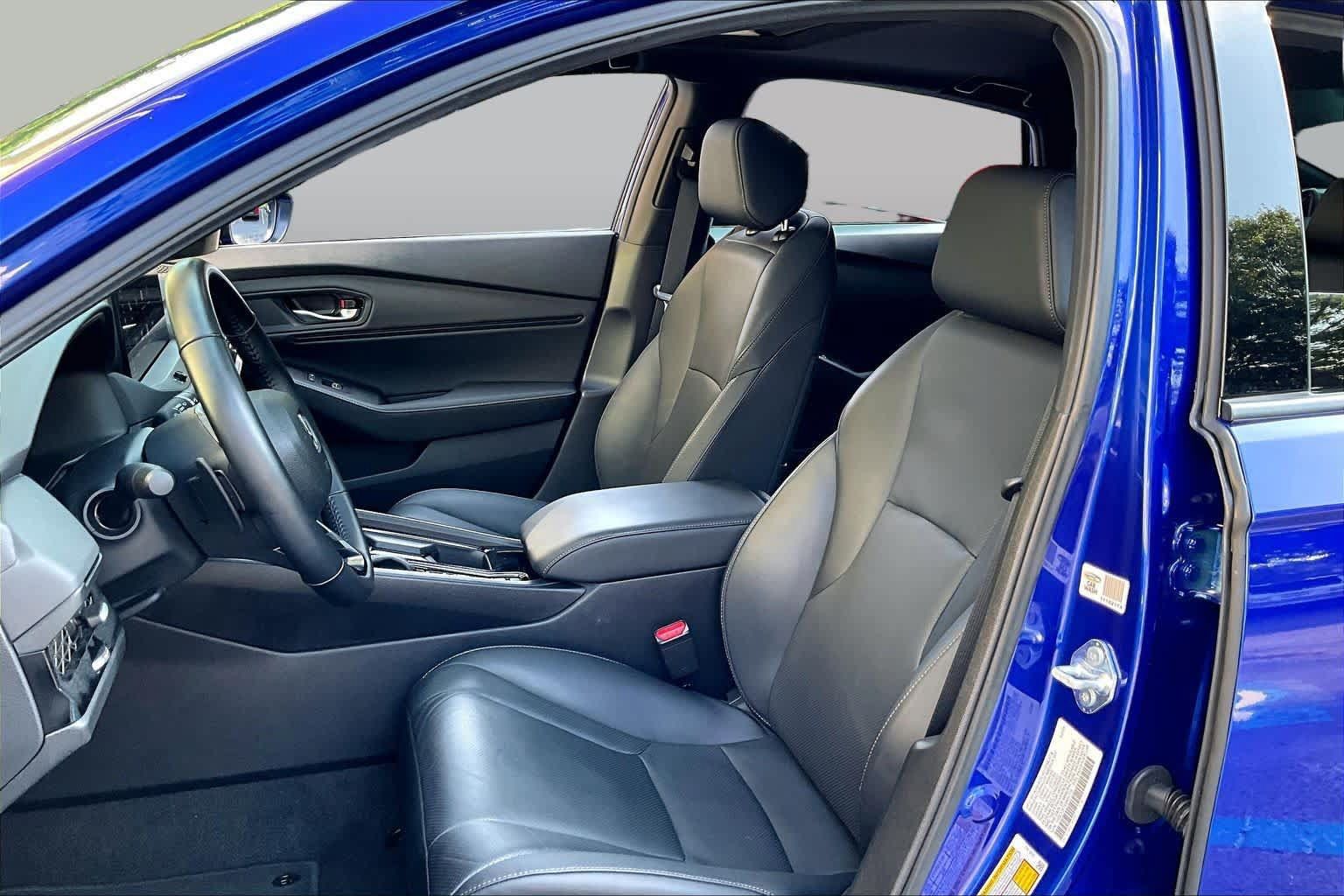Used 2025 Honda Accord Sport image 8