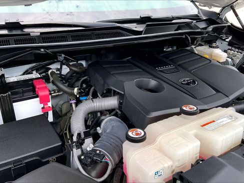 Used 2023 Toyota Tundra SR5 w/ SR5 Convenience Package RWD image 32