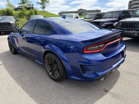 Used 2020 Dodge Charger SRT Hellcat w/ Harman/Kardon Audio Group RWD image 9