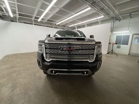 Used 2023 GMC Sierra 2500 Denali w/ Denali Ultimate Package AWD/4WD image 9