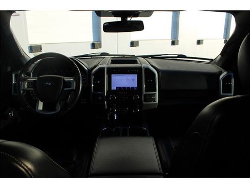 Used 2020 Ford F150 Lariat image 10