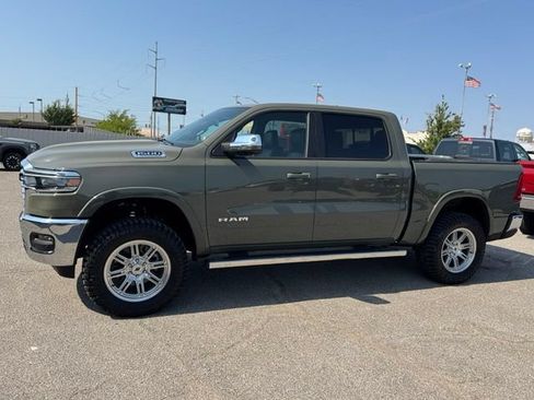 Used 2026 RAM 1500 Laramie AWD/4WD image 3