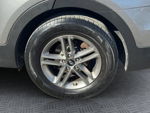 Used 2018 Hyundai Santa Fe Sport image 30