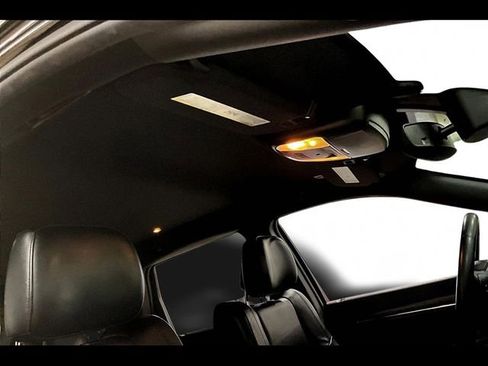 Used 2019 Jeep Grand Cherokee Limited image 24