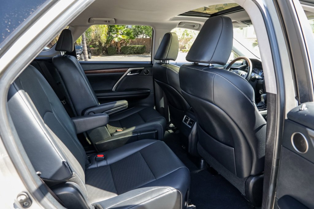 Used 2020 Lexus RX 350L FWD w/ Premium Package image 26
