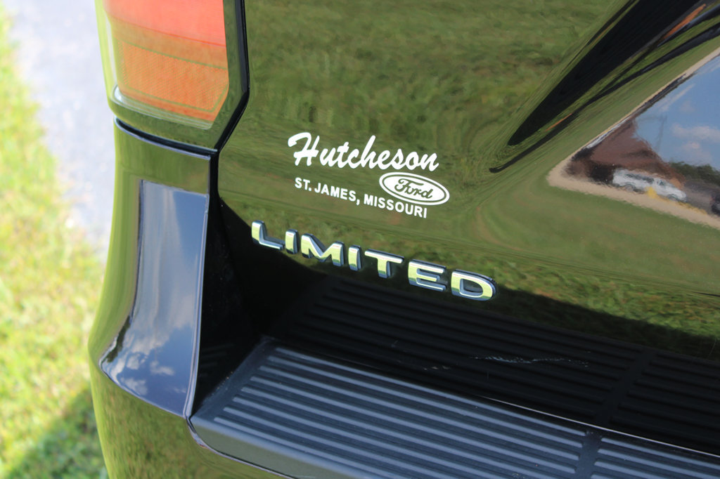 Used 2021 Ford Expedition Limited AWD/4WD image 9