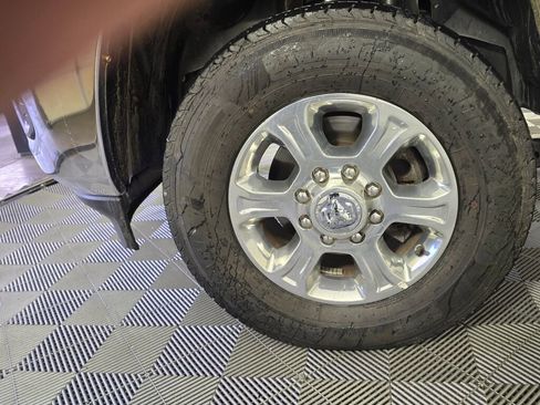 Used 2024 RAM 2500 Big Horn image 11
