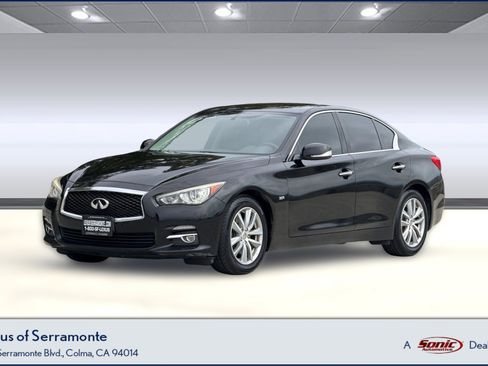 Used 2016 INFINITI Q50 3.0t Premium RWD image 1